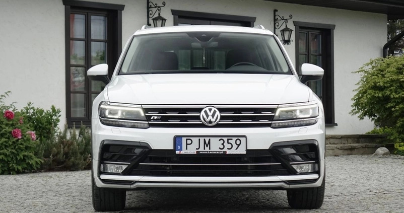 Volkswagen Tiguan cena 99700 przebieg: 175000, rok produkcji 2017 z Siemiatycze małe 667